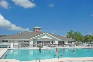 16645 Lake Cir Dr, Fort Myers, FL 33908 - Photo 7