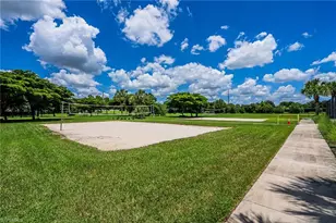 9663 Blue Stone Cir, Fort Myers, FL 33913 - Photo 43