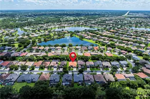 9663 Blue Stone Cir, Fort Myers, FL 33913 - Photo 3