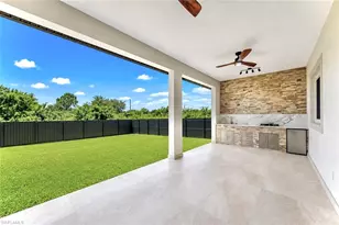 2903 4th St SW, Lehigh Acres, FL 33976 - Photo 25