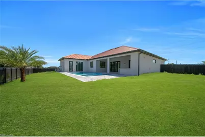 2421 Santa Barbara Blvd N, Cape Coral, FL 33993 - Photo 33