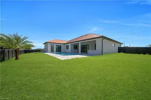 2421 Santa Barbara Blvd N, Cape Coral, FL 33993 - Photo 33