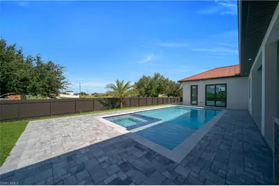 2421 Santa Barbara Blvd N, Cape Coral, FL 33993 - Photo 31