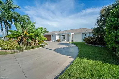 1220 SE 34th Ter, Cape Coral, FL 33904 - Photo 3