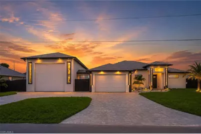 1018 NE Juanita Pl, Cape Coral, FL 33909 - Photo 1