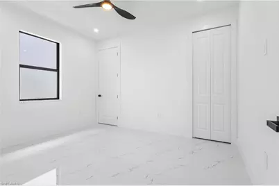 1018 NE Juanita Pl, Cape Coral, FL 33909 - Photo 25
