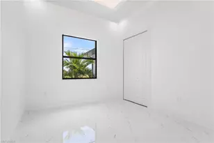 1018 NE Juanita Pl, Cape Coral, FL 33909 - Photo 21