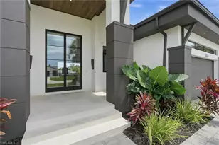 4949 Seville Ct, Cape Coral, FL 33904 - Photo 3