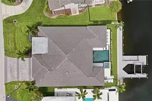 4949 Seville Ct, Cape Coral, FL 33904 - Photo 7