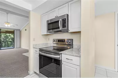 15751 Windward Way Cir #1201, Fort Myers, FL 33908 - Photo 11