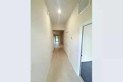 620 SE 7th St, Cape Coral, FL 33990 - Photo 17