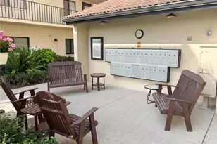 11460 Caravel Cir, Fort Myers, FL 33908 - Photo 7