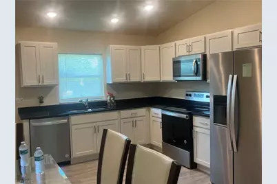 108 Dublin Cir, Labelle, FL 33935 - Photo 3