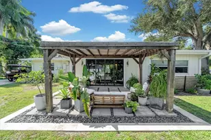1635 Grove Ave, Fort Myers, FL 33901 - Photo 15