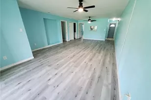 1055 Palm Ave, North Fort Myers, FL 33903 - Photo 13