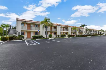 16380 Dublin Cir #104, Fort Myers, FL 33908 - Photo 5