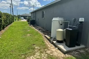 33 NW 25th St, Cape Coral, FL 33993 - Photo 31