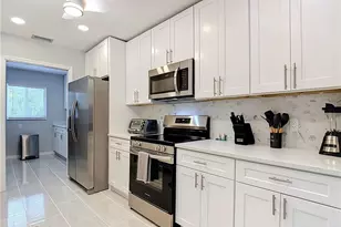 1140 29th St SW, Naples, FL 34117 - Photo 11