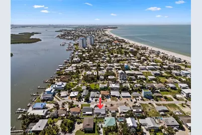193 Hibiscus Dr, Fort Myers Beach, FL 33931 - Photo 45