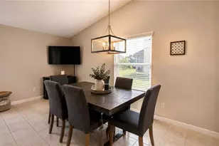3915 SW 1st Ave, Cape Coral, FL 33914 - Photo 9