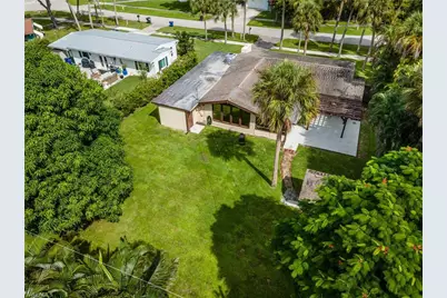 1310 La Faunce Way, Fort Myers, FL 33919 - Photo 27