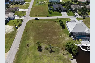 516 NW 33rd Ave, Cape Coral, FL 33993 - Photo 9