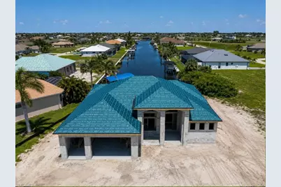 3231 Yucatan Pkwy, Cape Coral, FL 33993 - Photo 1