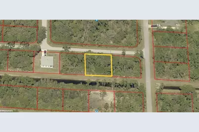 1244 Ravenswood St E, Lehigh Acres, FL 33974 - Photo 3