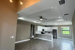 4827 Everglades Blvd N, Naples, FL 34120 - Photo 5