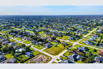 1322 SW 34th St, Cape Coral, FL 33914 - Photo 7