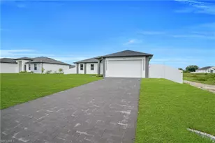 435 Petite Ave, Lehigh Acres, FL 33974 - Photo 3
