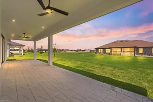 329 NE 15th Terrace, Cape Coral, FL 33909 - Photo 29