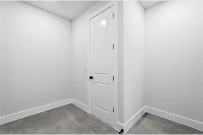 329 NE 15th Ter, Cape Coral, FL 33909 - Photo 19