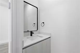 329 NE 15th Terrace, Cape Coral, FL 33909 - Photo 23