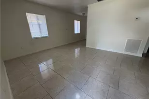 5829 Casablanca Ct, Fort Myers, FL 33919 - Photo 5