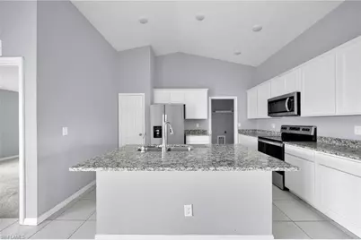 2619 NW 24th Pl, Cape Coral, FL 33993 - Photo 5