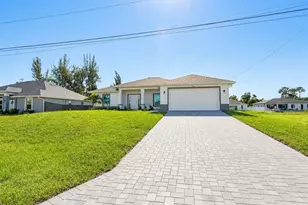 3464 NE 9th Pl, Cape Coral, FL 33909 - Photo 1