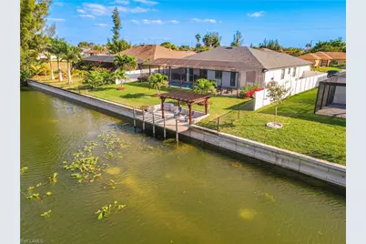 217 SW 21st St, Cape Coral, FL 33991 - Photo 49