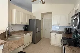 11807 Bayport Ln, Fort Myers, FL 33908 - Photo 11