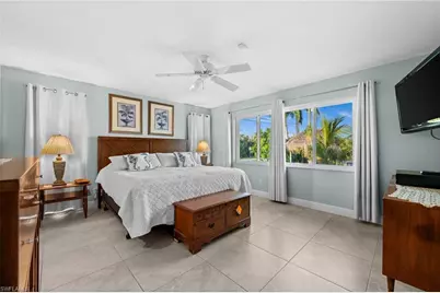 2498 Sapodilla Ln, Saint James City, FL 33956 - Photo 11