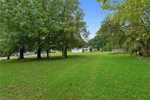 6173 Sumter Dr, Brooksville, FL 34602 - Photo 17
