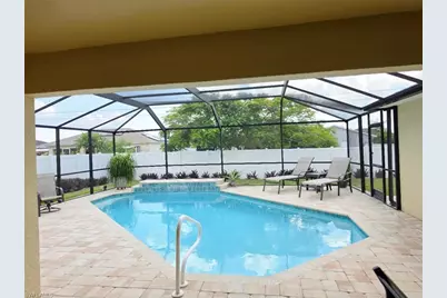 4137 SW 10th Ave, Cape Coral, FL 33914 - Photo 3