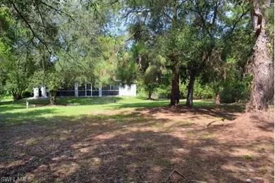 1010 Johns Ave, Lehigh Acres, FL 33972 - Photo 15