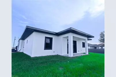 2421 NW 8th Ter, Cape Coral, FL 33993 - Photo 33