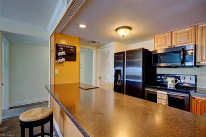 1900 Clifford St #303, Fort Myers, FL 33901 - Photo 13