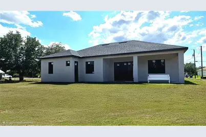 812 Hibiscus Ave, Lehigh Acres, FL 33972 - Photo 23