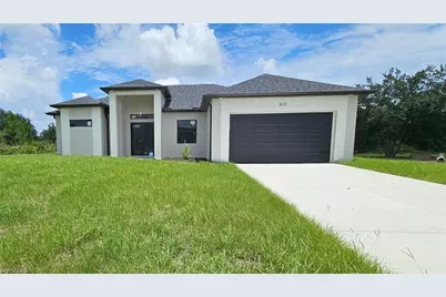 812 Hibiscus Ave, Lehigh Acres, FL 33972 - Photo 1
