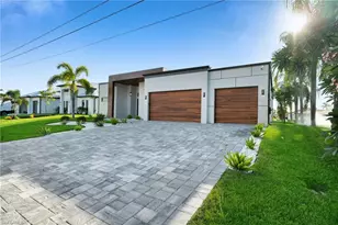 3410 SE 17th Pl, Cape Coral, FL 33904 - Photo 3