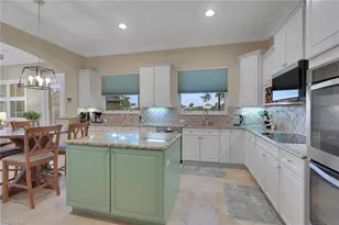 17191 Wrigley Cir, Fort Myers, FL 33908 - Photo 9