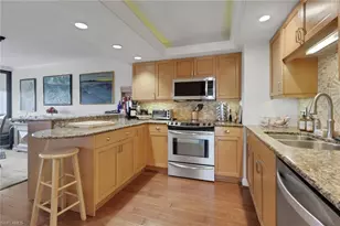 5260 S Landings Dr, Fort Myers, FL 33919 - Photo 7